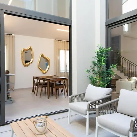 아파트 Juma - Moderne Penthouse In St Tropez 쎙뜨호뻬