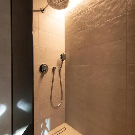 Juma - Moderne Penthouse In St Tropez 아파트