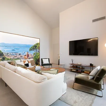 Juma - Moderne Penthouse In St Tropez